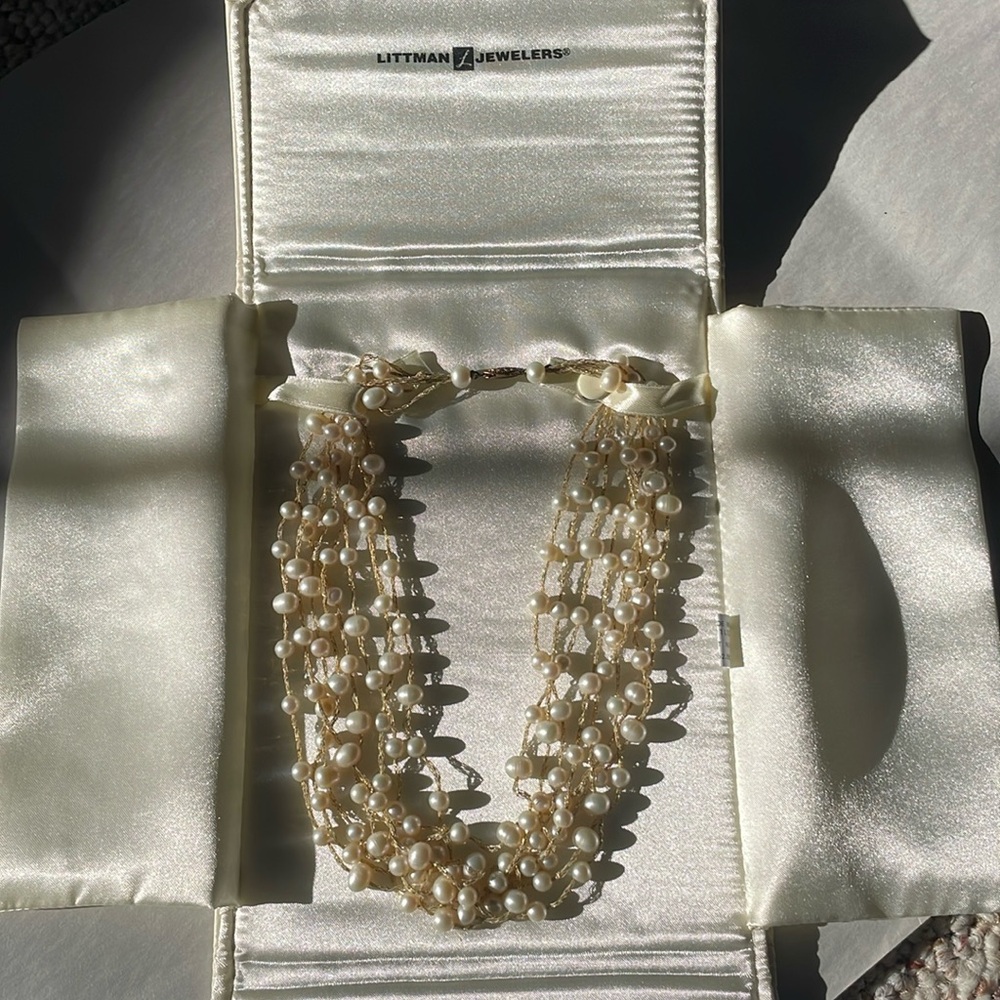 Pearl necklace